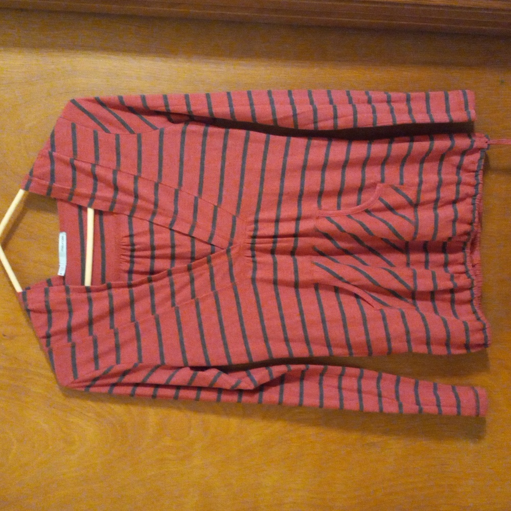 Maurices Long Sleeve V-Neck Shirt